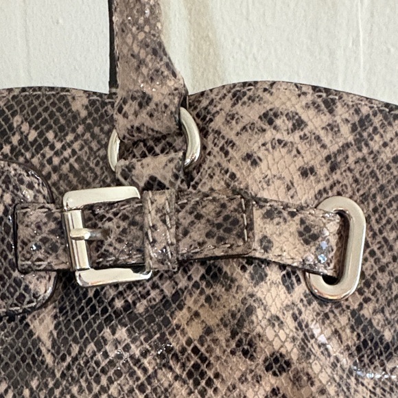 Michael Kors Tan Snake Print Tote - Picture 3 of 15